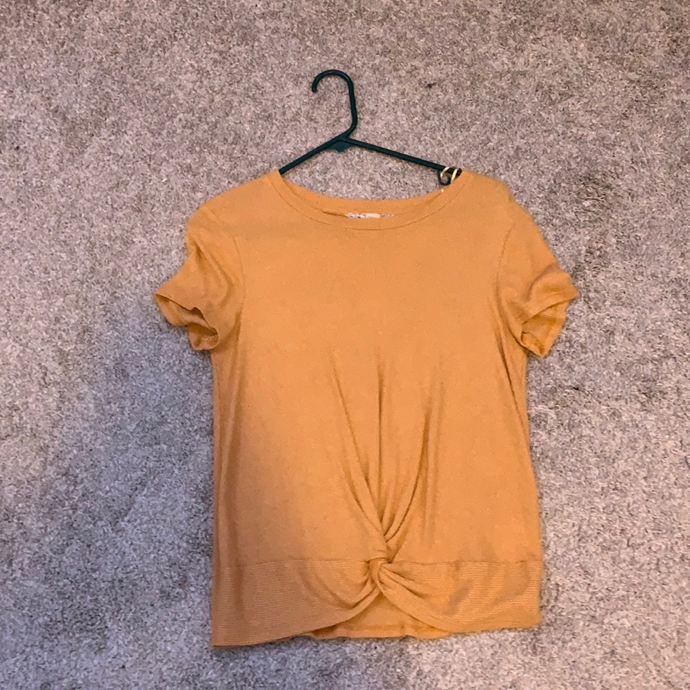 yellow blouse